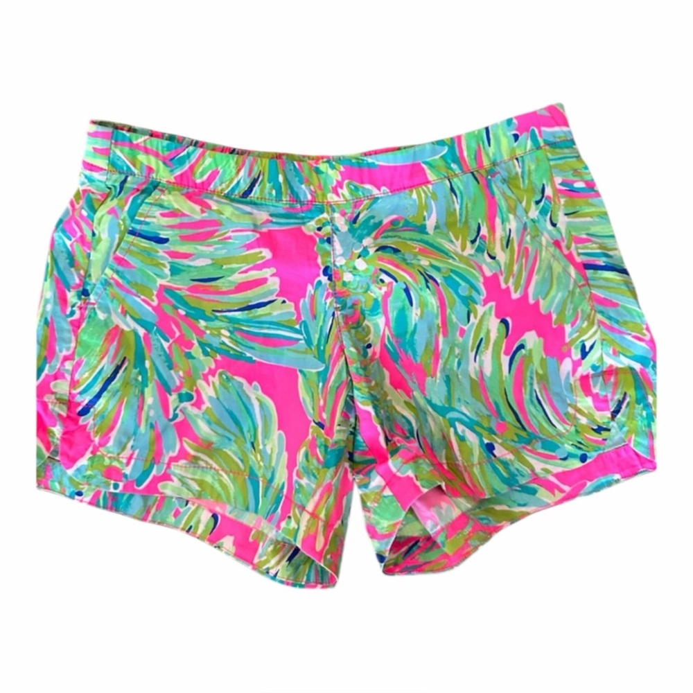 Lilly Pulitzer short size xs like new worn few times